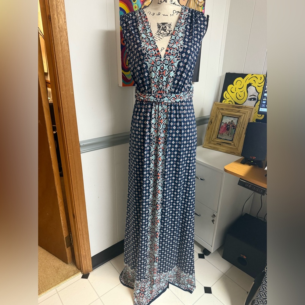 Barely worn maxi dress